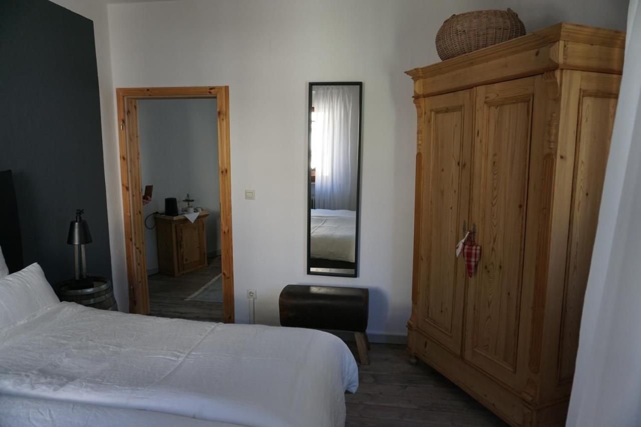 Hotel Garni Altes Winzerhaus Moselschaenke Kobern-Gondorf Esterno foto