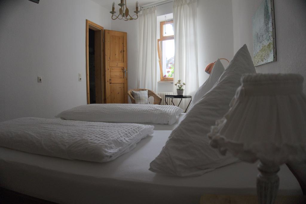 Hotel Garni Altes Winzerhaus Moselschaenke Kobern-Gondorf Esterno foto