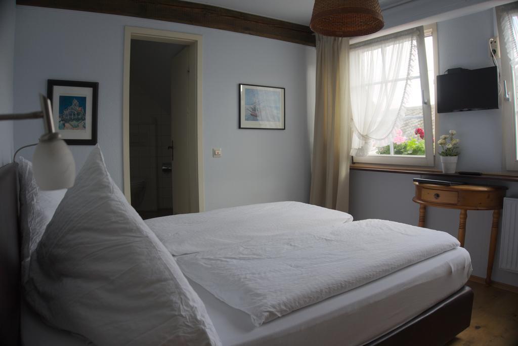 Hotel Garni Altes Winzerhaus Moselschaenke Kobern-Gondorf Esterno foto